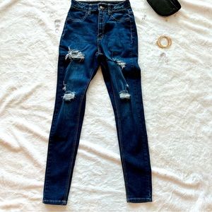 Fashion Nova Distressed Blue Jeans - Size 7